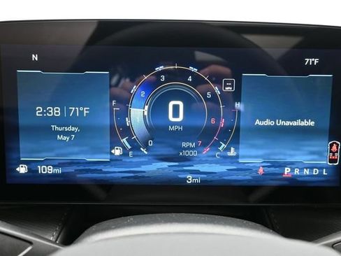 New 2026 Chevrolet Equinox LT w/ Convenience Package II FWD image 34