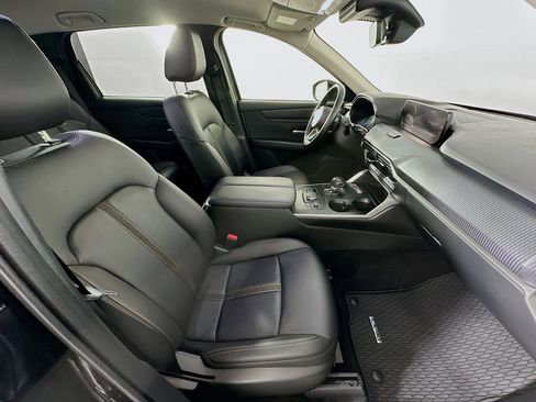 Used 2024 MAZDA CX-90 3.3 Turbo w/ Select Package image 32