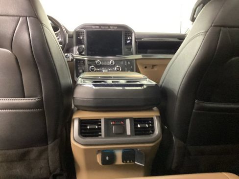 Used 2022 Ford F150 Lariat w/ Equipment Group 502A High AWD/4WD image 30