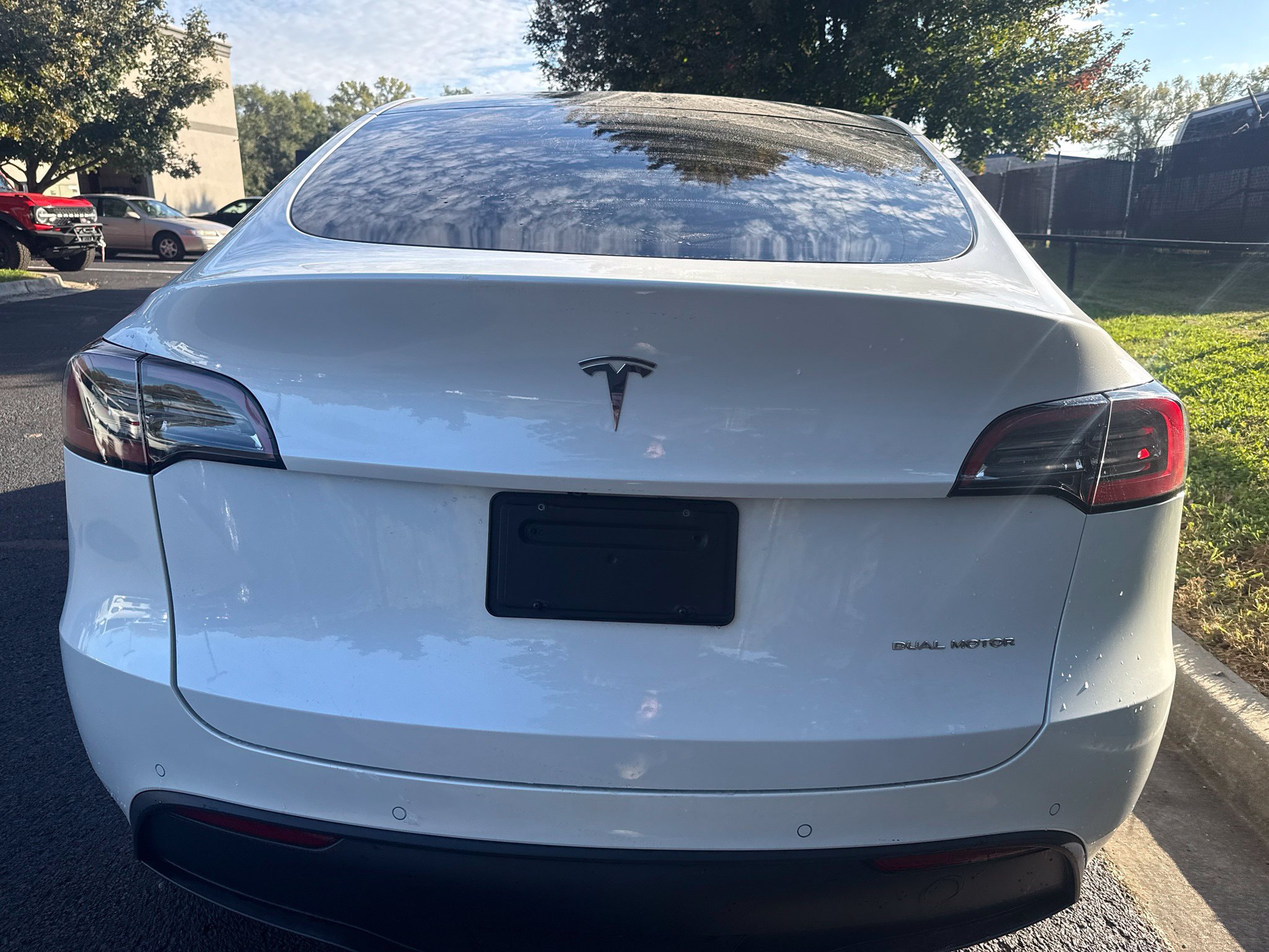 Used 2021 Tesla Model Y Long Range AWD/4WD image 6