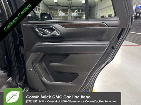 Certified 2022 Chevrolet Tahoe LT w/ Luxury Package AWD/4WD image 35