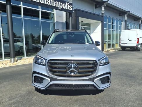 New 2026 Mercedes-Benz GLS 450 4MATIC image 9