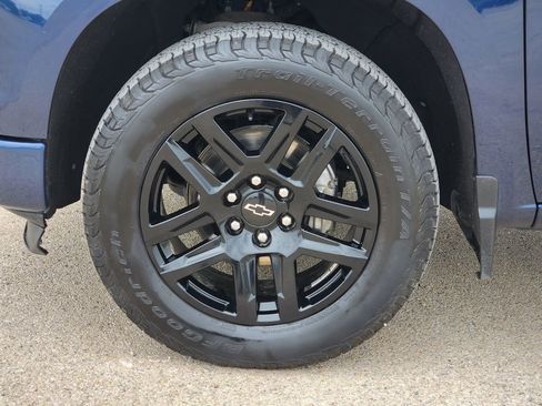 Used 2022 Chevrolet Silverado 1500 Custom RWD image 10