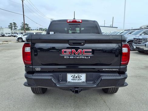 New 2026 GMC Canyon Denali AWD/4WD image 6