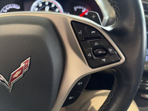 Used 2015 Chevrolet Corvette Z06 w/ 3LZ Preferred Equipment Group image 40