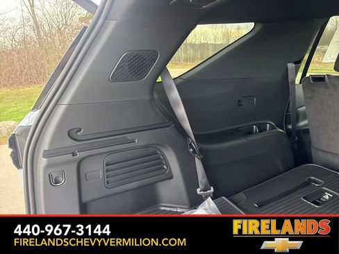 New 2026 Chevrolet Traverse Z71 w/ Enhanced Driving Package AWD/4WD image 63