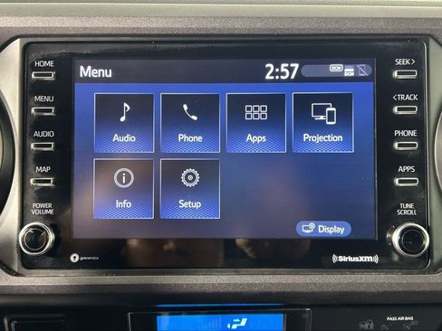 Used 2021 Toyota Tacoma TRD Sport w/ Technology Package image 17