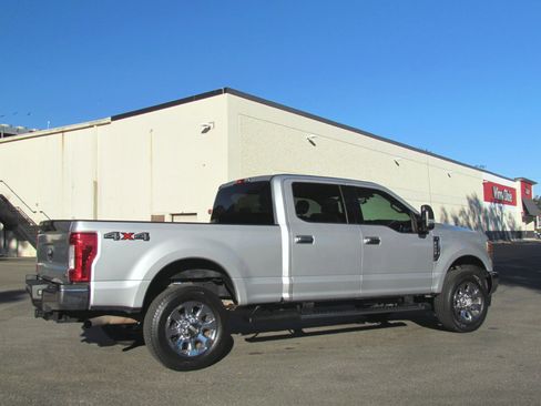 Used 2018 Ford F250 XLT image 13