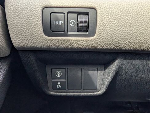 Used 2020 Honda Accord EX image 32