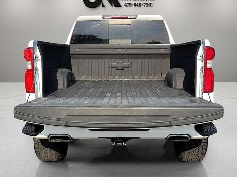 Used 2020 Chevrolet Silverado 1500 RST AWD/4WD image 8