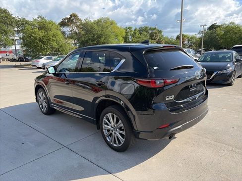 Used 2022 MAZDA CX-5 Signature image 5