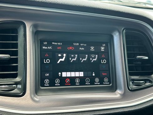 Used 2019 Dodge Challenger SXT AWD/4WD image 33