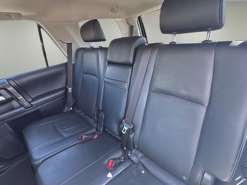 Used 2019 Toyota 4Runner Limited AWD/4WD image 13