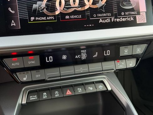 Certified 2025 Audi A3 2.0T Premium w/ Convenience Package AWD/4WD image 29
