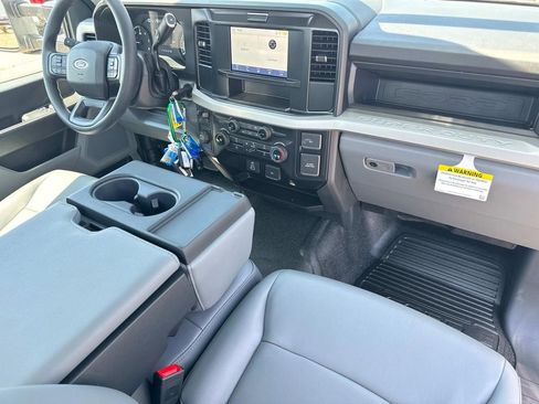 New 2025 Ford F350 XL w/ XL Chrome Package image 27