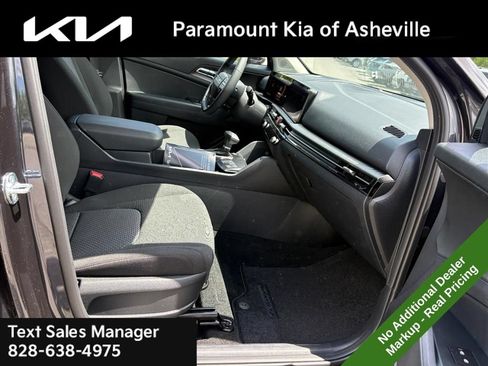 New 2026 Kia Sportage LX w/ LX Convenience Package AWD/4WD image 19