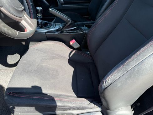 Used 2013 Scion FR-S image 10