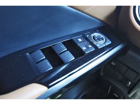 Used 2025 Lexus IS 350 F Sport w/ Accessory Package 2 RWD image 19
