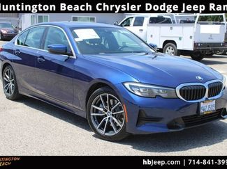 Used 2020 BMW 330i Sedan w/ Driving Assistance Package RWD video 1