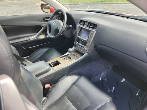 Used 2010 Lexus IS 350C image 26