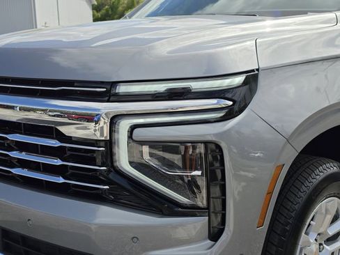 New 2026 Chevrolet Suburban LT w/ Comfort Package image 9