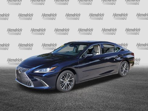 Used 2025 Lexus ES 350 w/ Premium Package FWD image 5