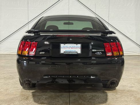 Used 2001 Ford Mustang Cobra image 9