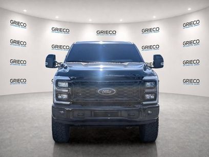 Used 2025 Ford F250 Lariat w/ Black Appearance Package
