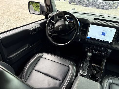 Certified 2025 Ford Bronco Badlands AWD/4WD image 21
