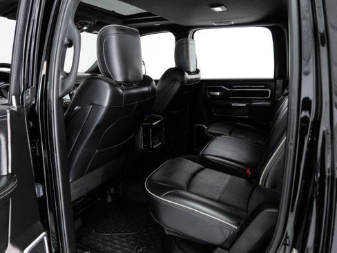 Used 2019 RAM 3500 Laramie AWD/4WD image 39