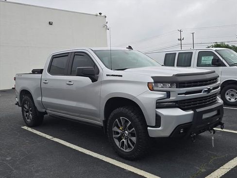 Used 2020 Chevrolet Silverado 1500 RST w/ All-Star Edition AWD/4WD image 2