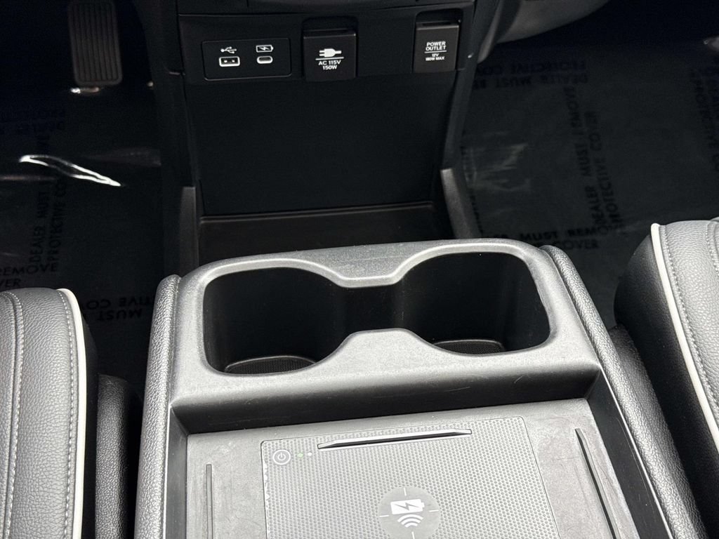 Used 2025 Honda Odyssey Touring image 8