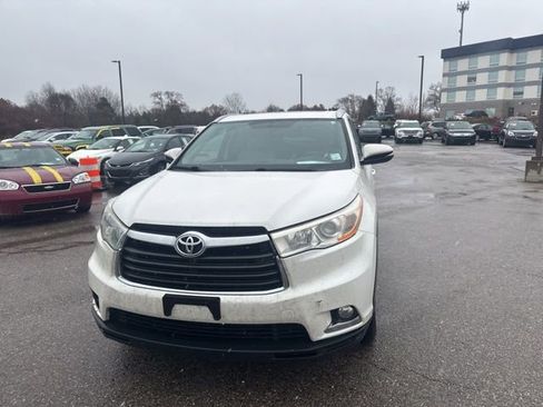 Used 2014 Toyota Highlander Limited image 8