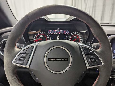 Used 2021 Chevrolet Camaro ZL1 RWD image 22