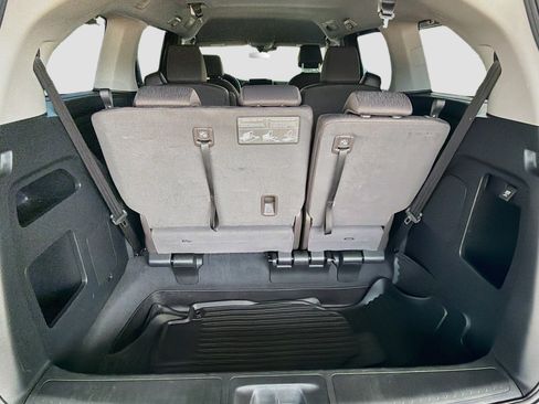 Used 2018 Honda Odyssey EX image 28