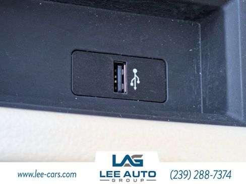 Used 2018 BMW 330i Sedan w/ Convenience Package image 25