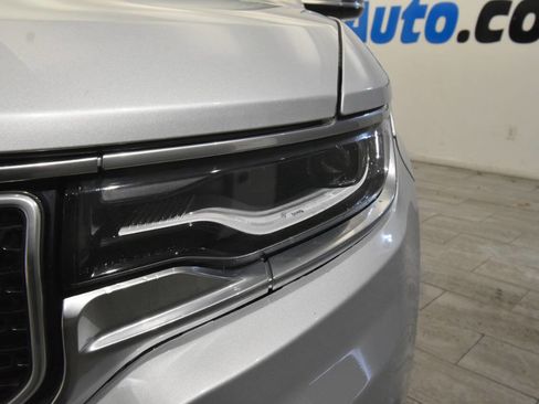 Used 2022 Jeep Wagoneer Series II image 9