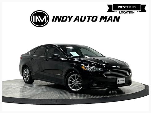 Used 2019 Ford Fusion SE FWD image 1