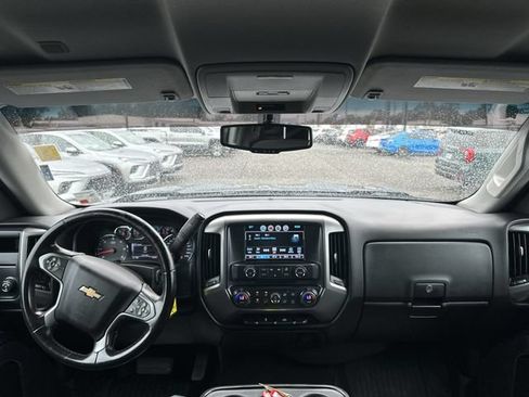 Used 2018 Chevrolet Silverado 1500 LT w/ Texas Edition RWD image 10