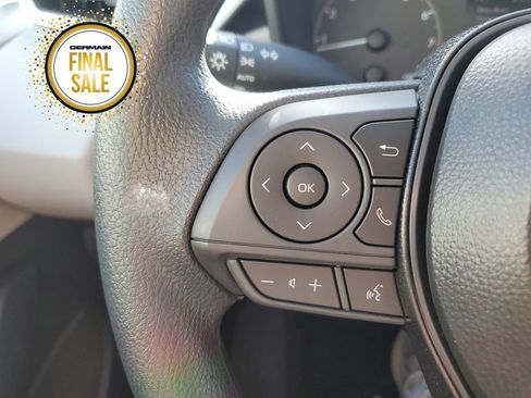 Certified 2025 Toyota Corolla LE image 30