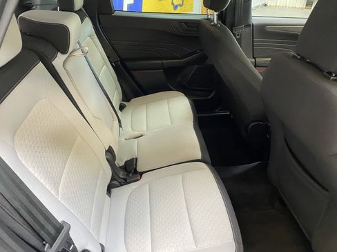 Used 2025 Ford Escape Active image 27