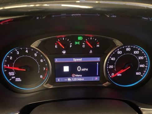 Used 2022 Chevrolet Traverse RS AWD/4WD image 29