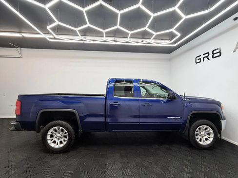 Used 2014 GMC Sierra 1500 SLE w/ SLE Value Package AWD/4WD image 9