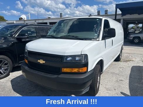 Used 2025 Chevrolet Express 2500 Extended w/ Driver Convenience Package RWD image 2