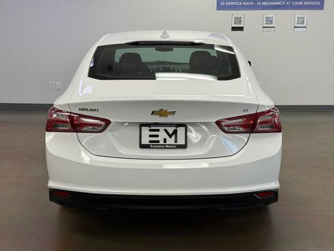 Used 2022 Chevrolet Malibu LT FWD image 6