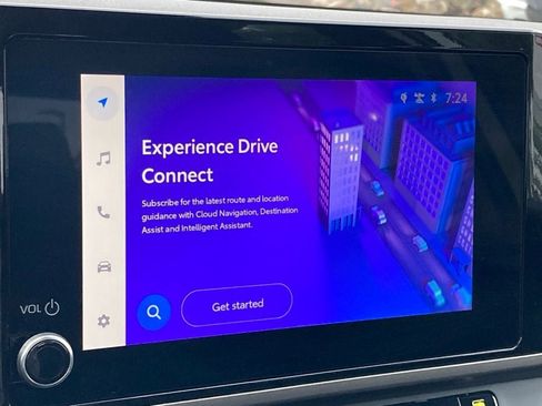 Used 2025 Toyota Camry LE image 16