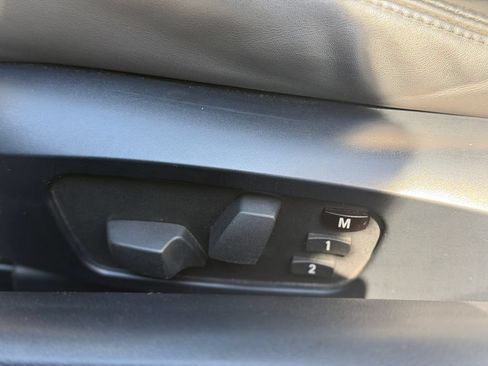 Used 2011 BMW M3 Coupe RWD image 10