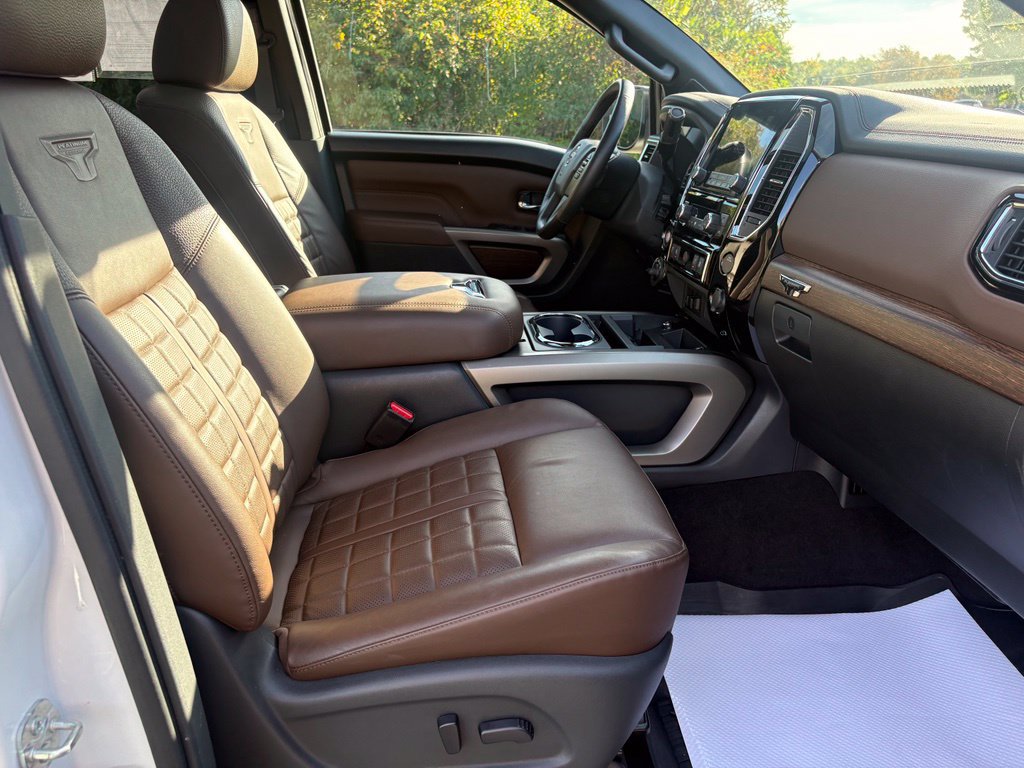 Used 2023 Nissan Titan Platinum Reserve w/ Moonroof Package AWD/4WD image 36