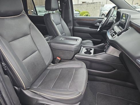 Used 2023 Chevrolet Tahoe Premier image 9