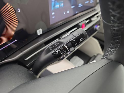 New 2026 Kia Sportage EX image 24